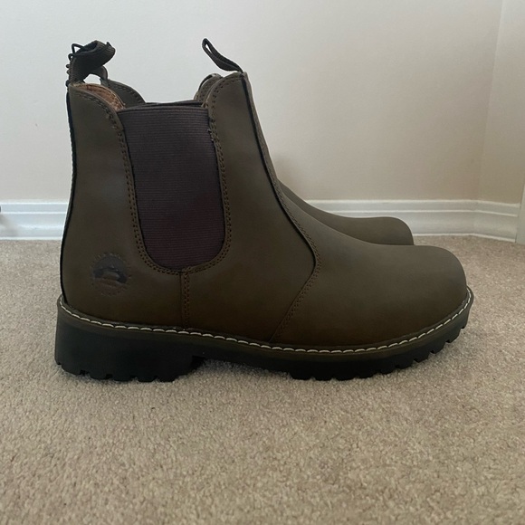 Brown Chelsea Boots - Picture 2 of 7